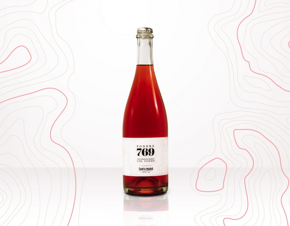Vino rosato frizzante Col Fondo